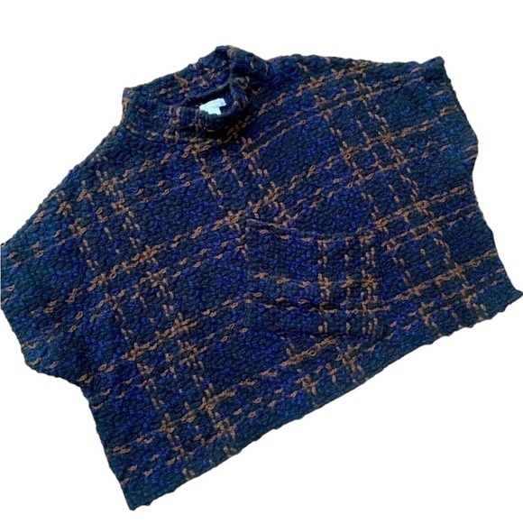 Women’s Poncho WORLD MARKET Navy Boucle Knit Cape One Size - Picture 3 of 6